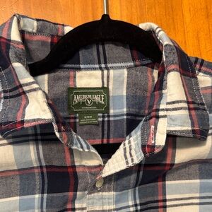 American Eagle Outfitters Men's Navy and Red Plaid Shirt